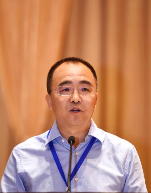 卓尔集团阎志当选为新一届武汉市工商联主席