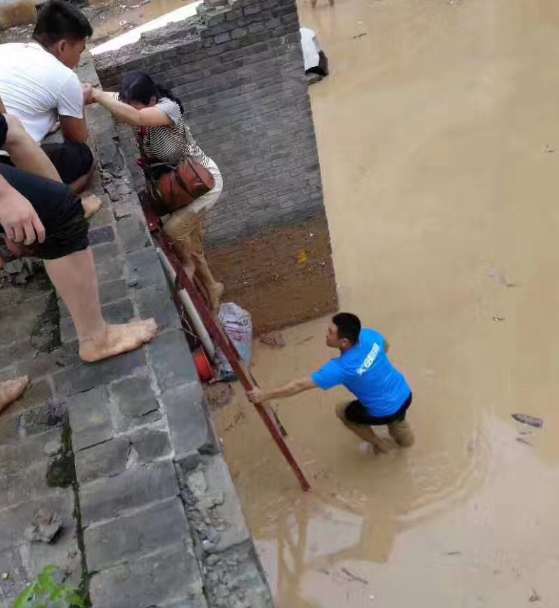 榆林突发暴雨，灾情严峻，天安财险紧急部署抢险救灾行动