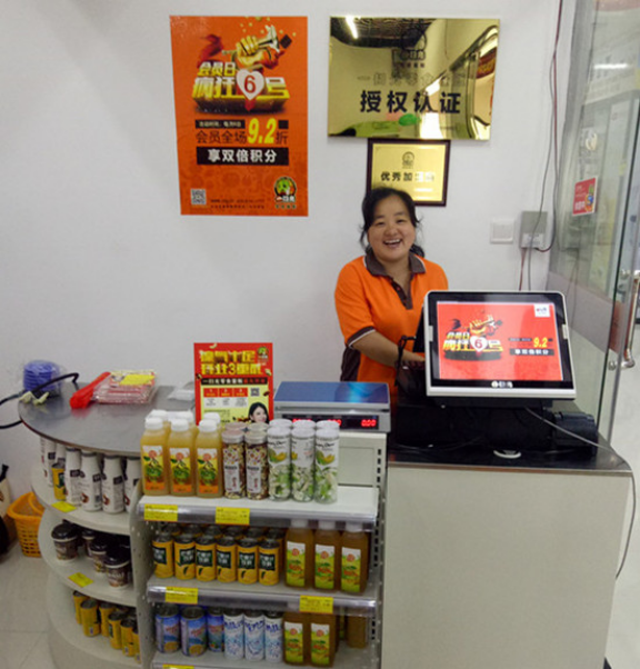 一扫光零食店加盟创业解答：开休闲食品店不加盟可以吗？