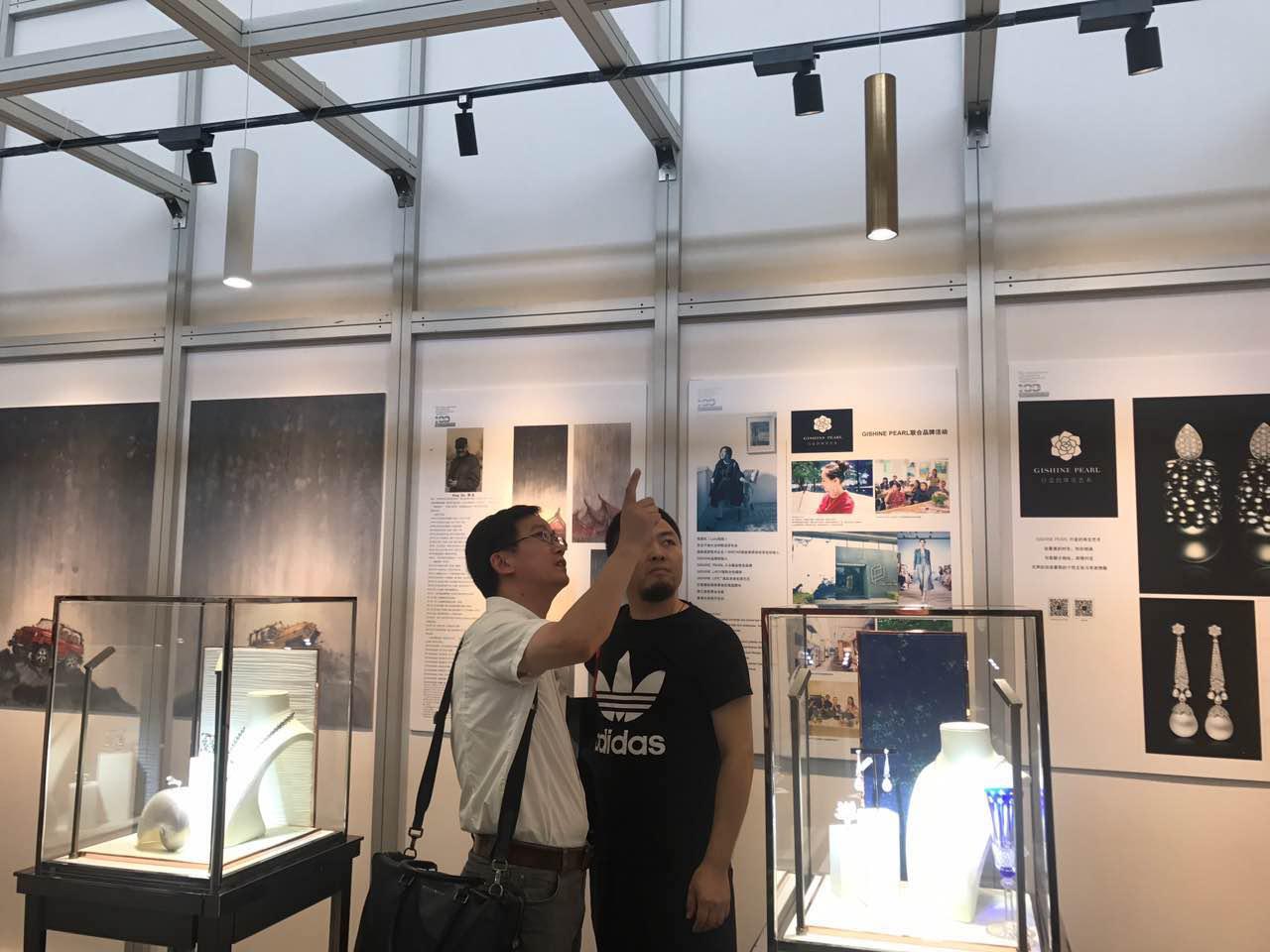 照明行业聚焦上海国际照明展，欧普照明或为行业发展提供参考