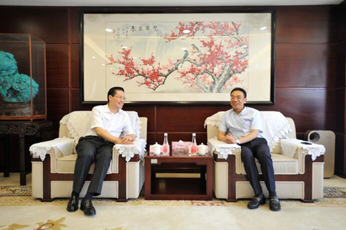 武汉金控集团谌赞雄会见交通银行湖北省分行行长、党委书记高新华