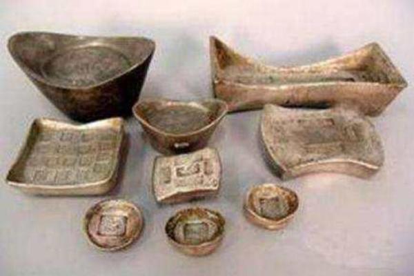 古代一两银子能兑换多少人民币？一百元你在古代都不敢出门