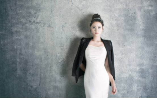 青岛婚纱摄影哪家拍的好啊【武汉陕西婚纱照前十名排行多少钱】